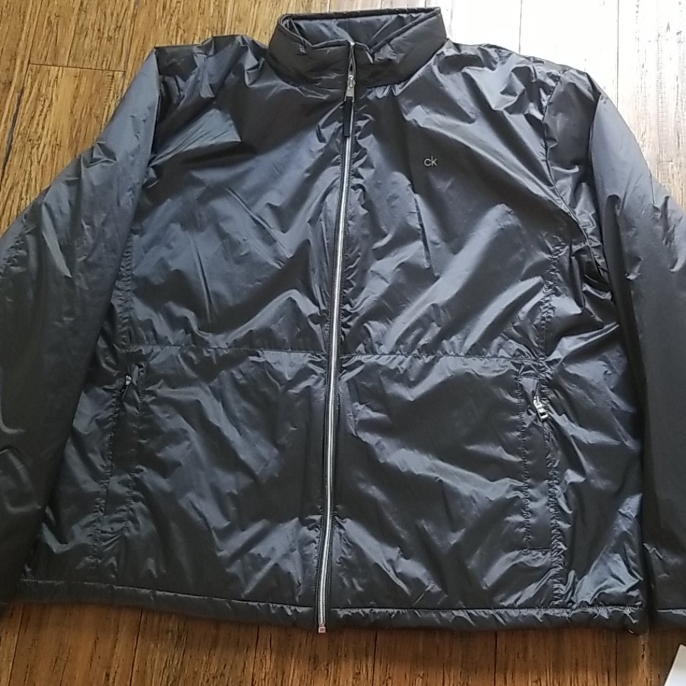 Calvin Klein  XXL Smoked pearl Mens jacket. NWT